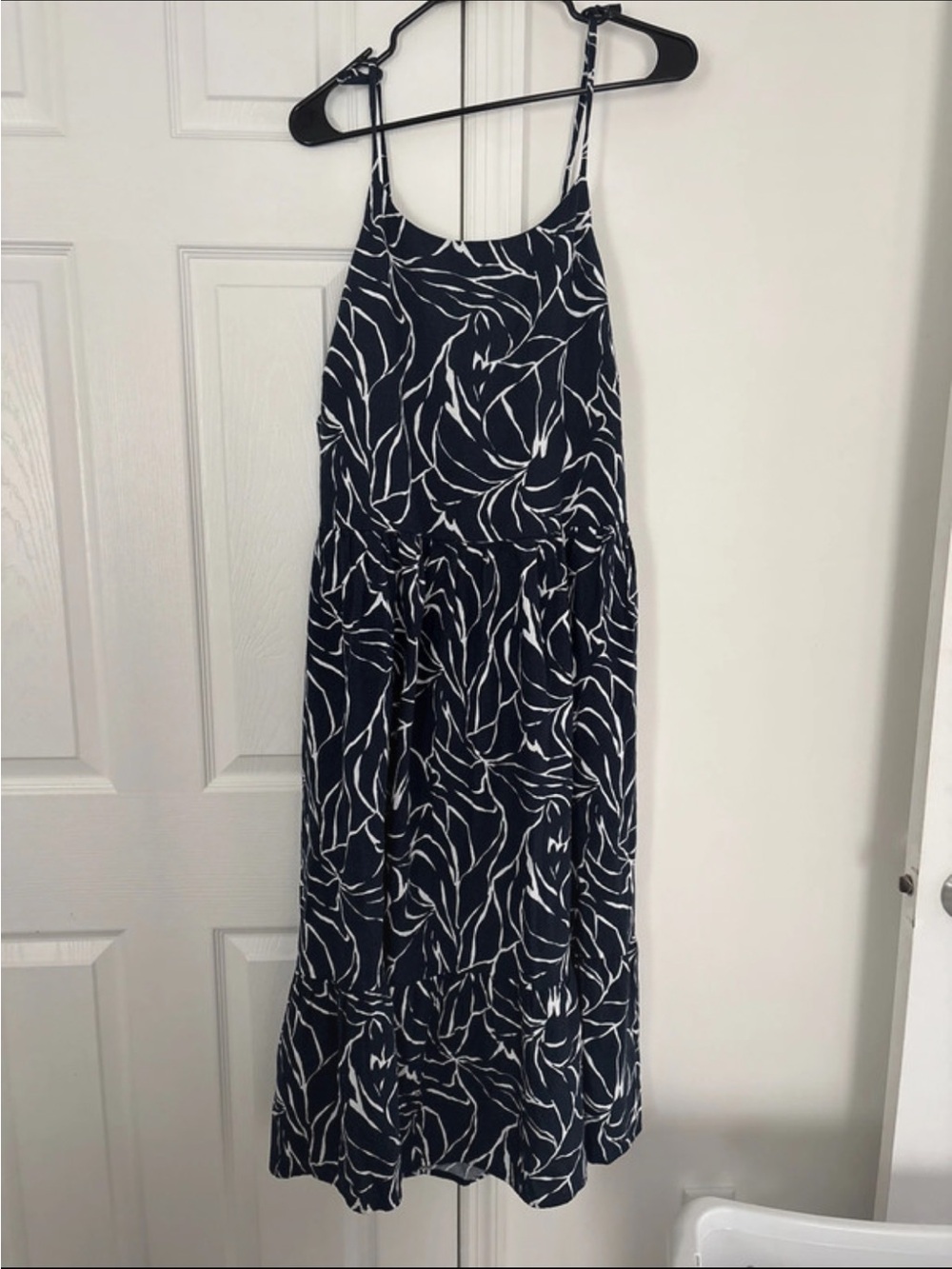 Time and Tru Navy and White Printed Maxi Dress